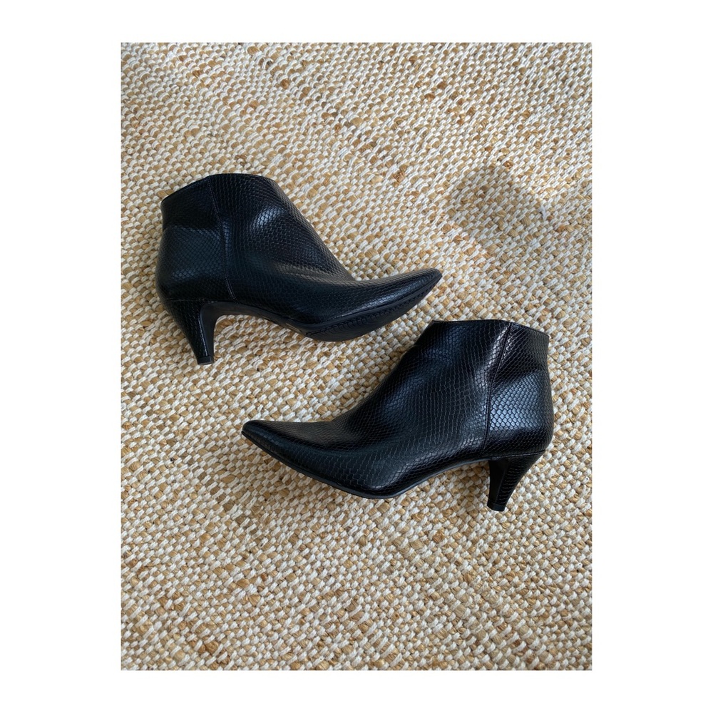 faux leather snakeskin ankle bootie